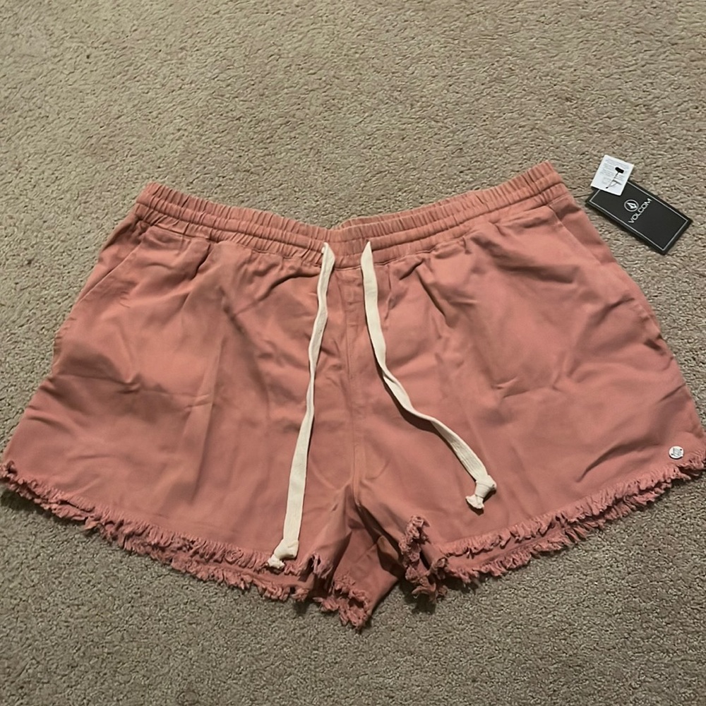 Volcom shorts